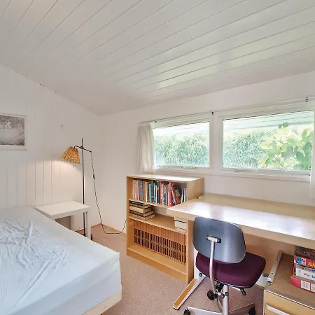 Three-bedroom Holiday In Knebel Ørby